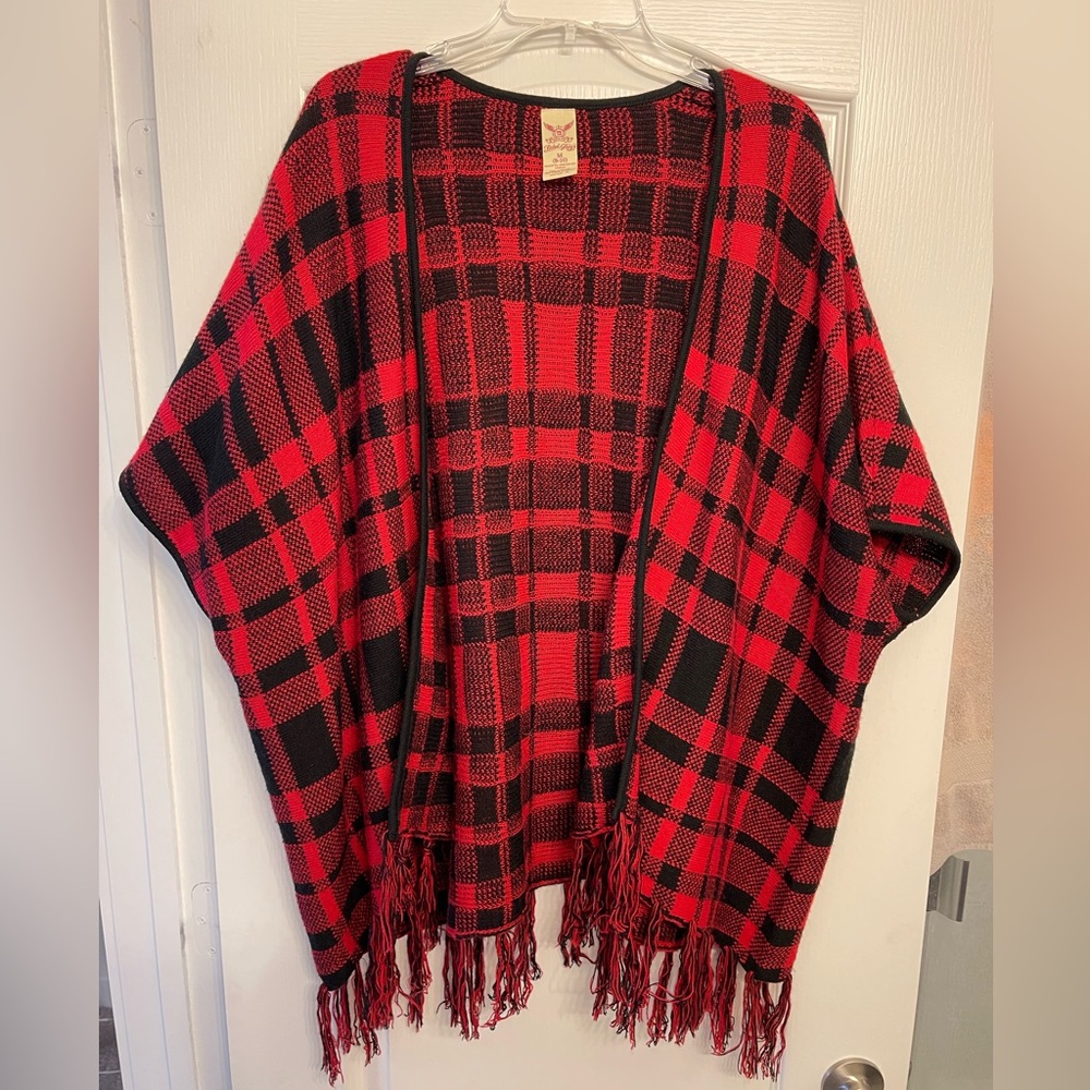 Red & Black Women’s Outerwear Shaw